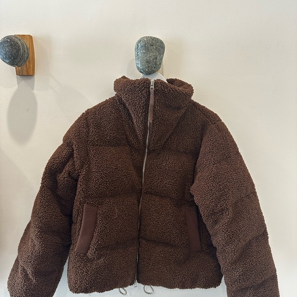 Varley Wilkins Brown Sherpa Jacket - Picture 4 of 5